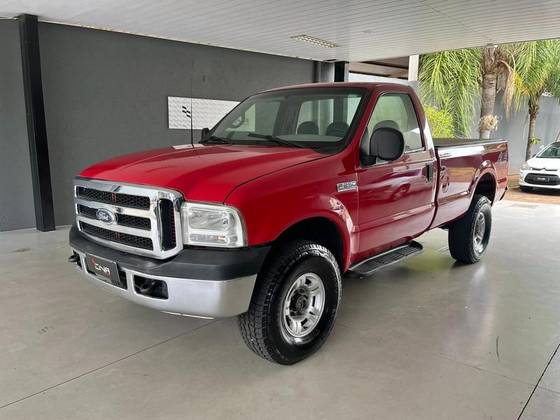FORD F-250 3.9 XLT MAX POWER 4X4 CS DIESEL 2P MANUAL